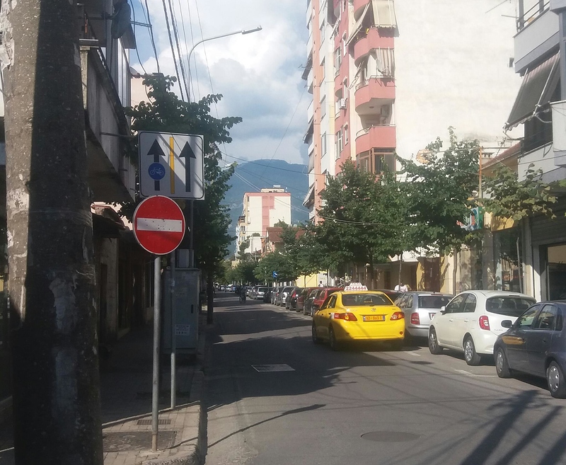 36827634_2134713936789941_5705996324843814912_n