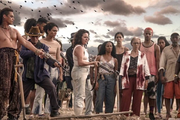 Résultat de recherche d'images pour "bacurau film"