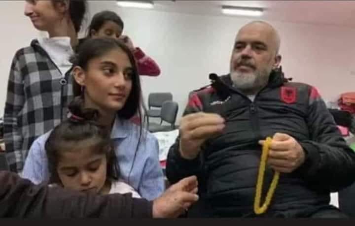 77352024_10220028096954323_4847242919955922944_n